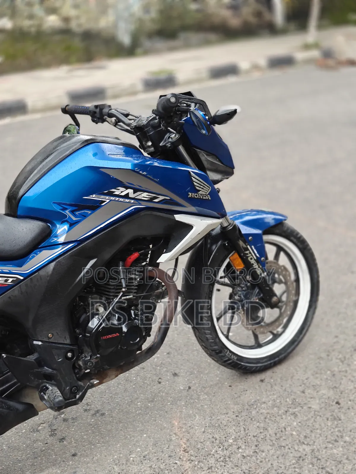 Honda Hornet 2018 Blue