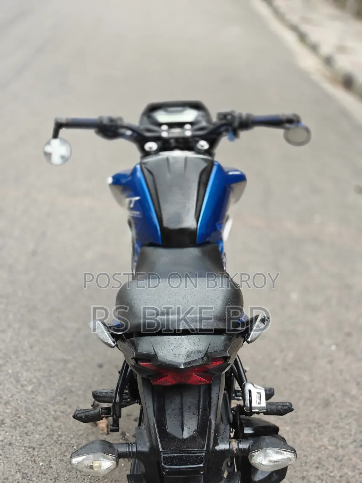 Honda Hornet 2018 Blue