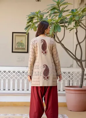 Co-Ord Set (2 pieces)