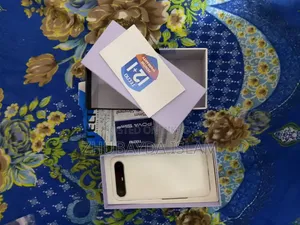 New Tecno Pova 5 256 GB White