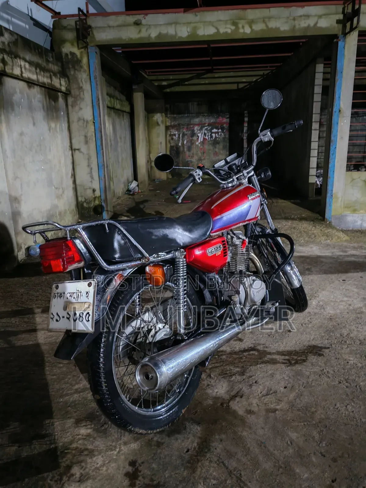 Honda 2000 Red