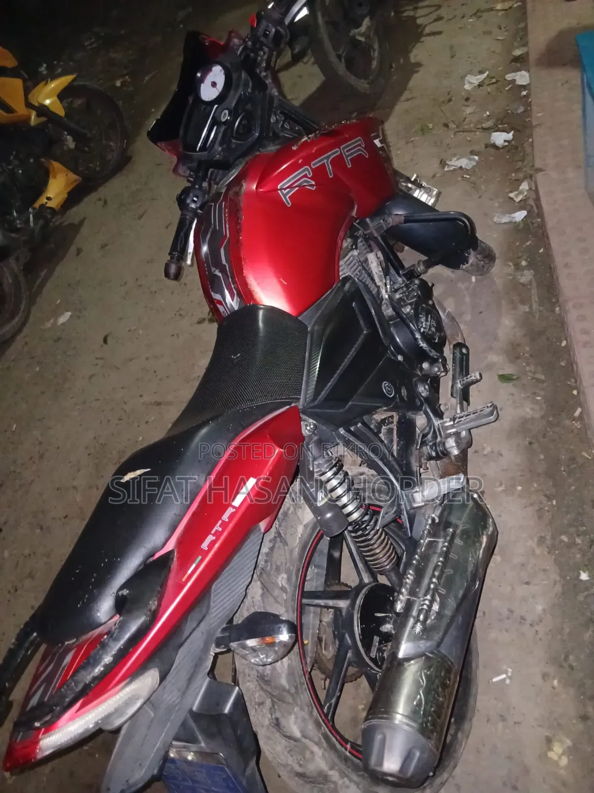 TVS Apache RTR 160 2V ২০১৮ রেড