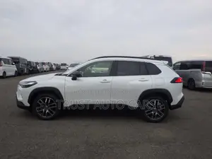 Toyota Corolla Cross 2026 White