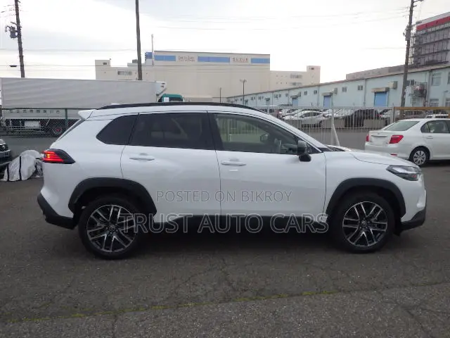 Toyota Corolla Cross 2026 White