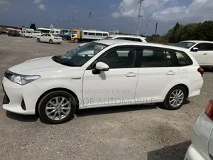 Toyota Corolla Fielder 2021 White