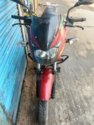 Bajaj Pulsar 150 2011 Red