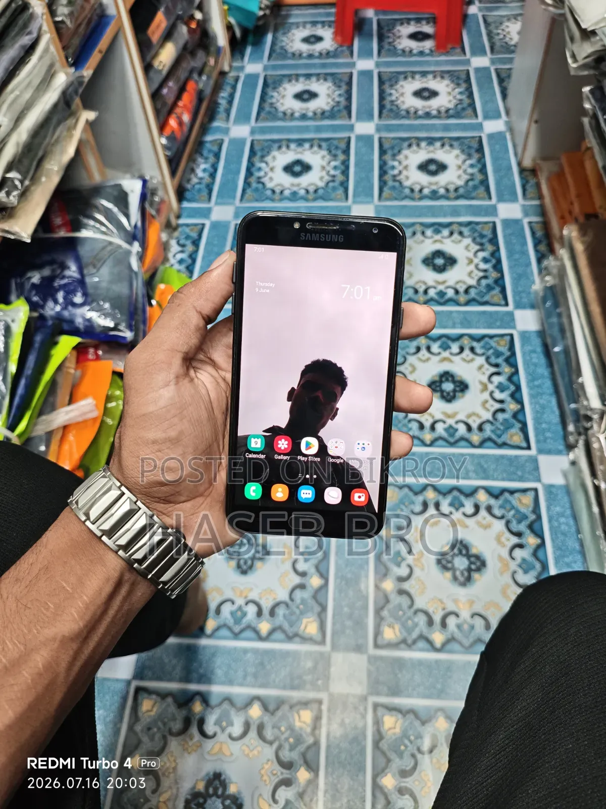 Samsung Galaxy J4 16 GB Black