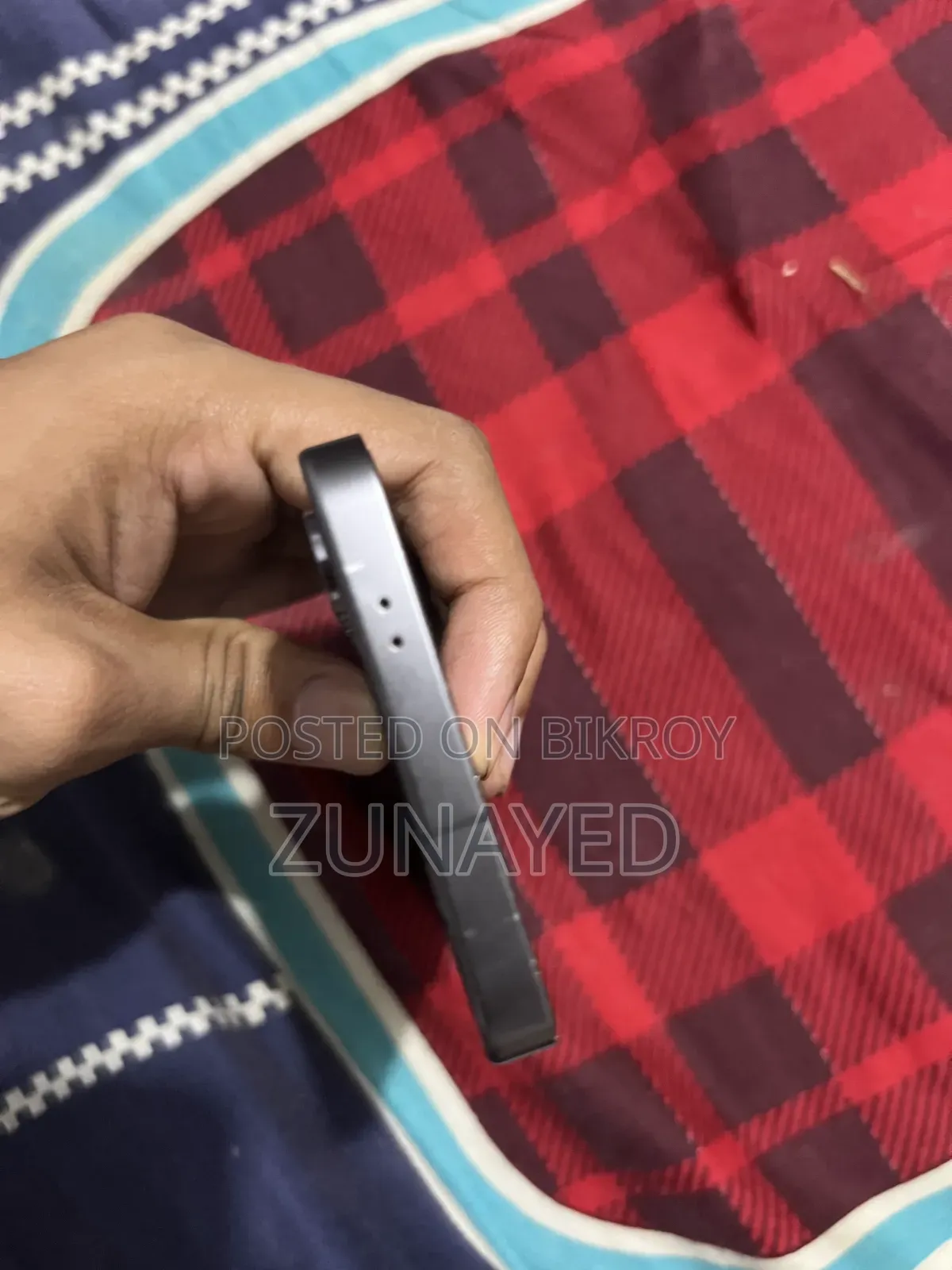 স্যামসাং গ্যালাক্সি এস২৪ ১২৮ জিবি কালো