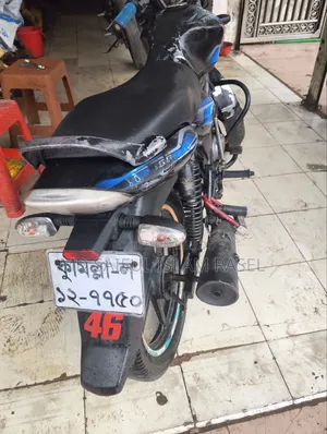 Bajaj Discover 100 2018 Black