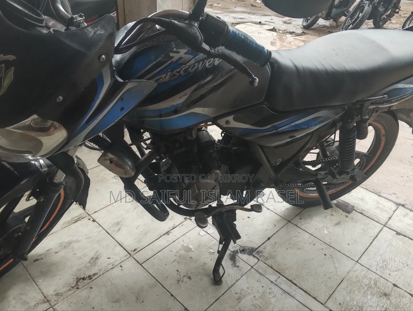 Bajaj Discover 100 2018 Black