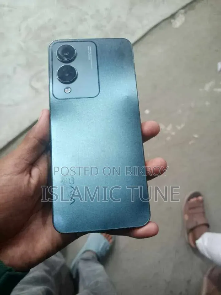 Vivo Y17s 128 GB Green