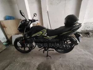 Honda CB 2026 Blue
