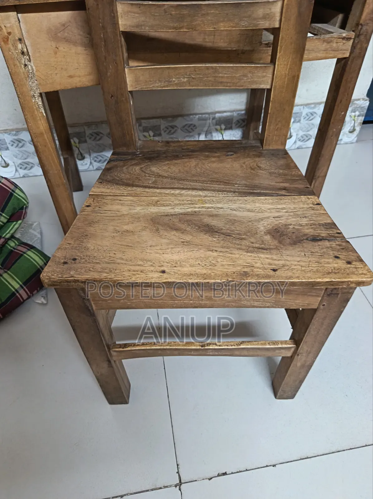 Table Chair for Sell