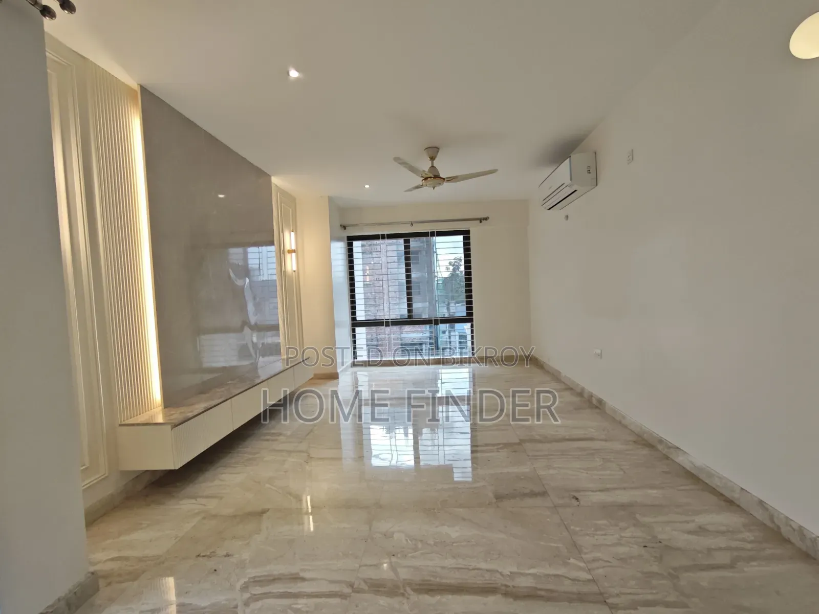 4-bedroom Apartment in Gulshan for Rent