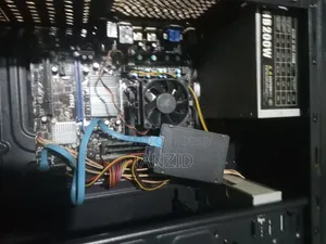Desktop Computer MSI 4GB Intel Xeon SSD 128GB