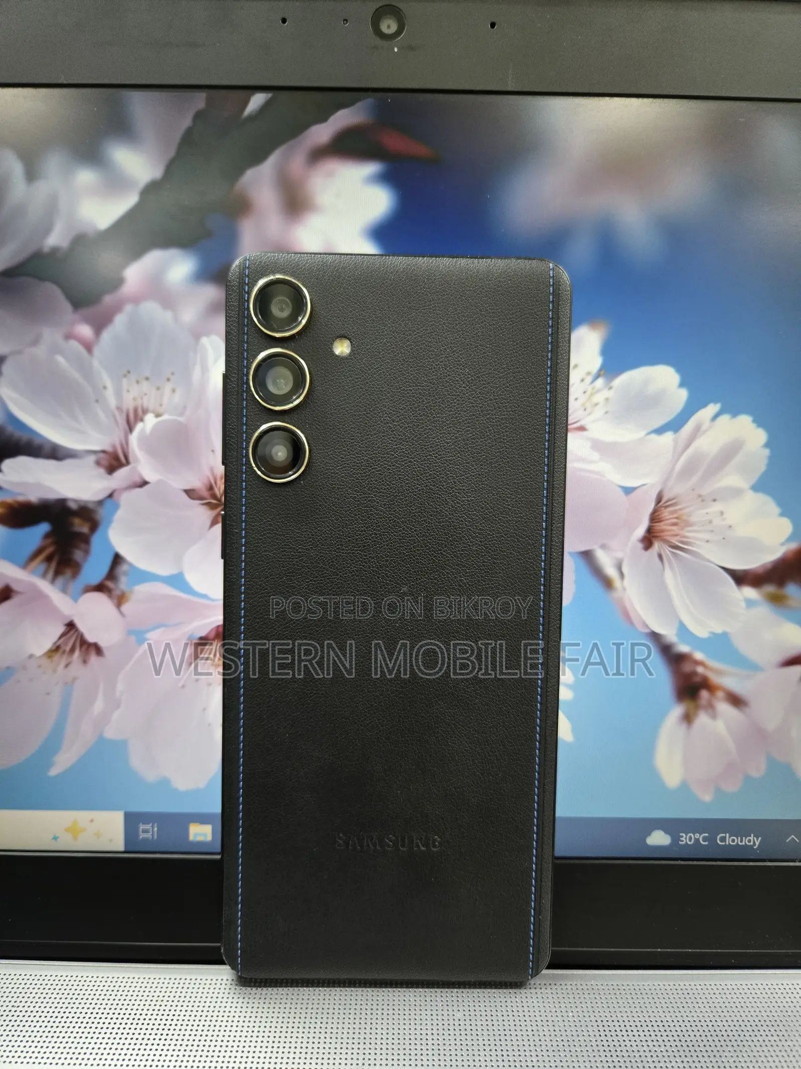 Samsung Galaxy F55 128 GB Black