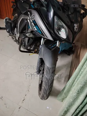 Yamaha 2020 Black