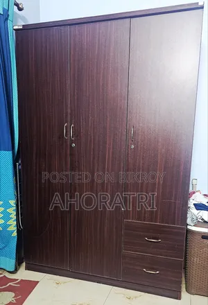 Three Part Almirah