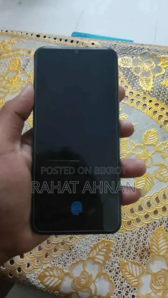 Vivo V20 128 GB Black