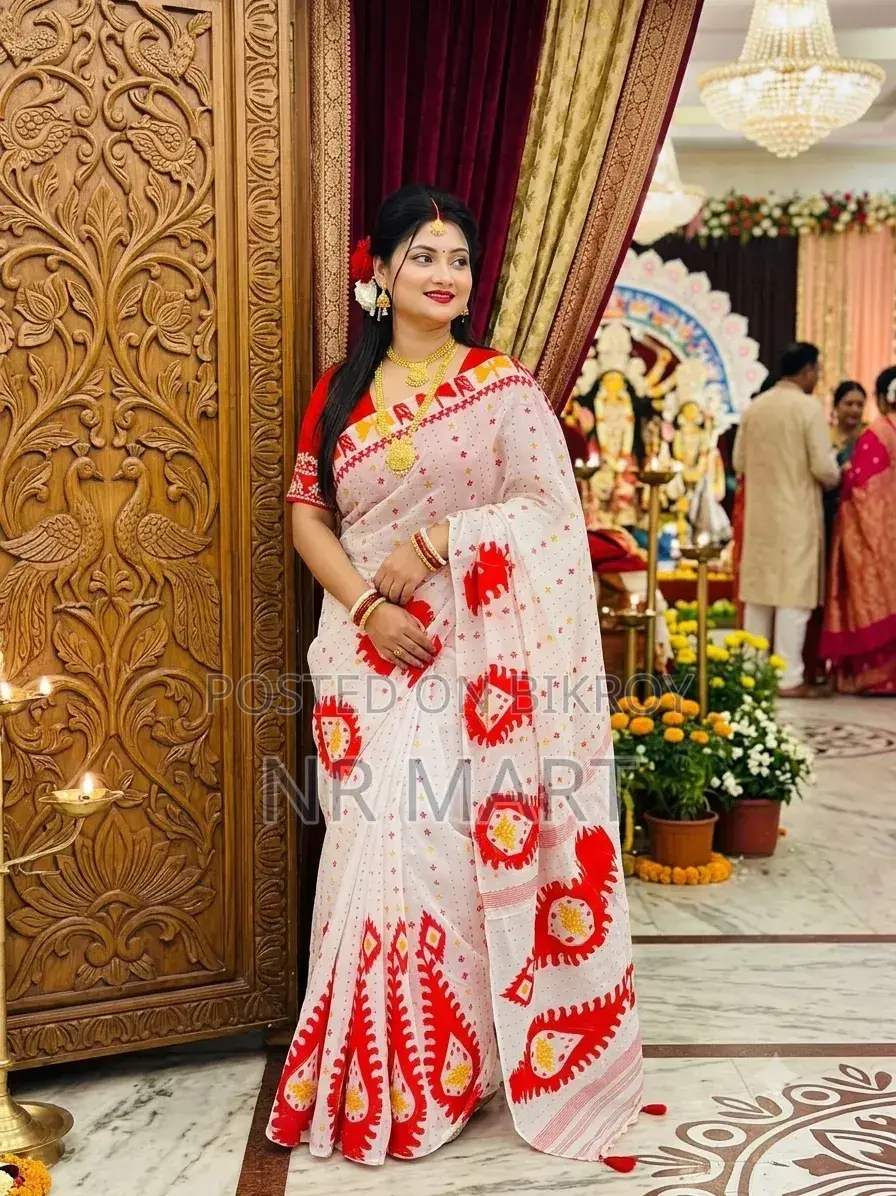 প্রিমিয়াম হাফ সিল্ক ব্লক প্রিন্ট শাড়ি