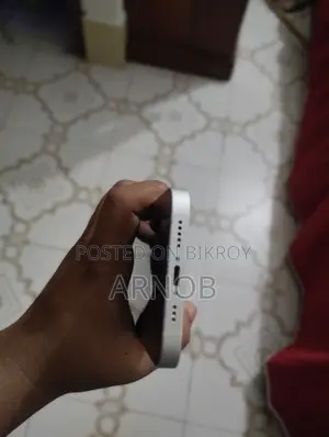 Apple iPhone 13 128 GB White