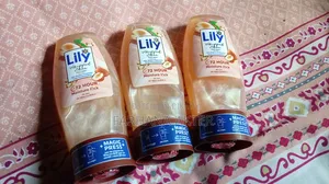 Lily Whipped Shiya Butter Body Wash