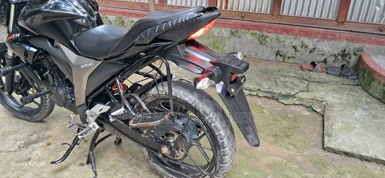 সুজুকি জিক্সার মনোটোন ২০২৪ ব্ল্যাক