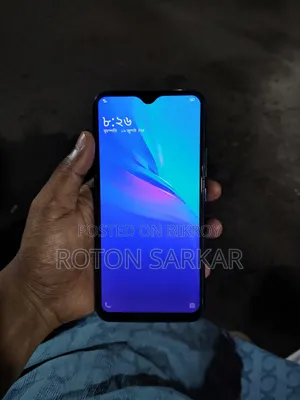 Vivo Y11 32 GB Blue