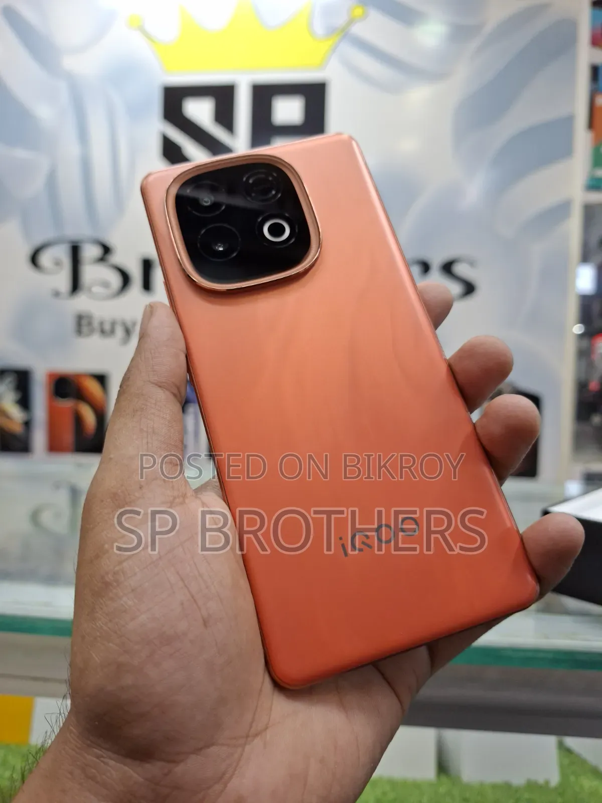 iQOO 256 GB Orange
