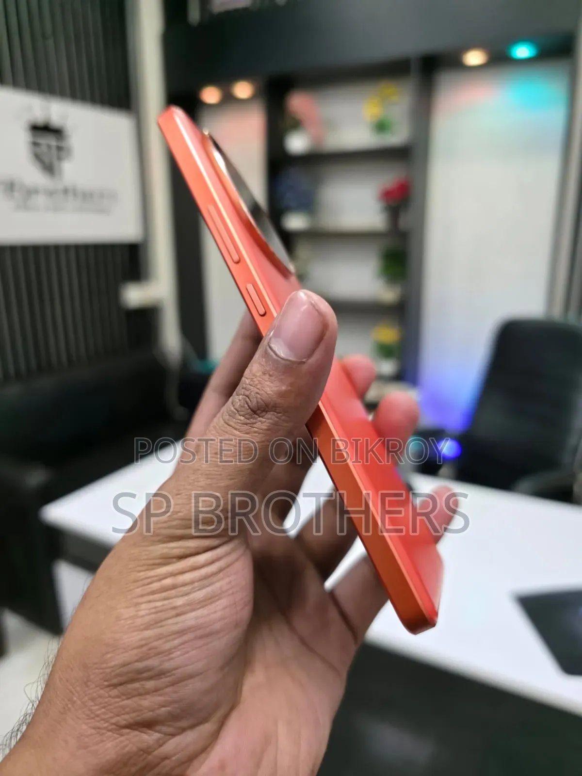 iQOO 256 GB Orange