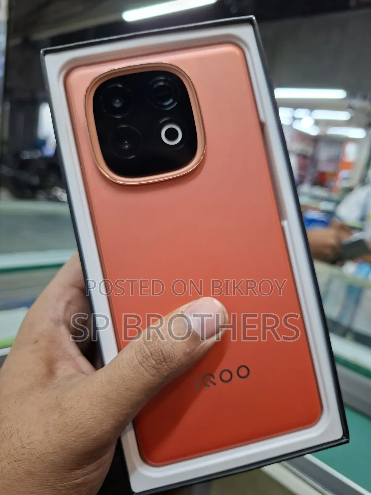 iQOO 256 GB Orange