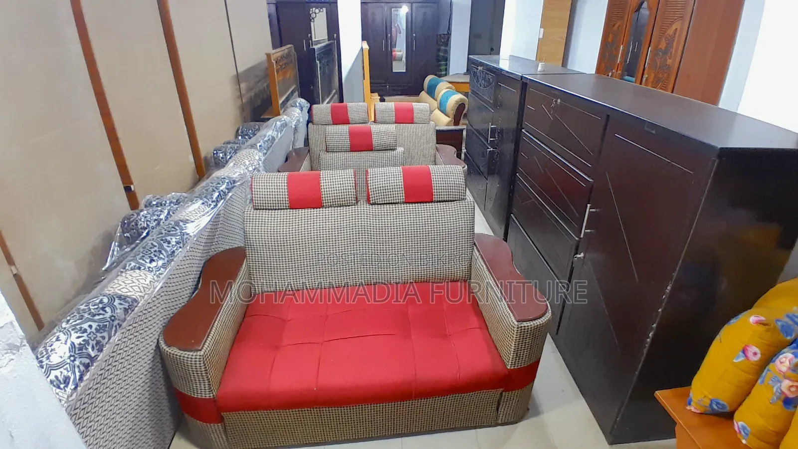 Box sofa at a low price