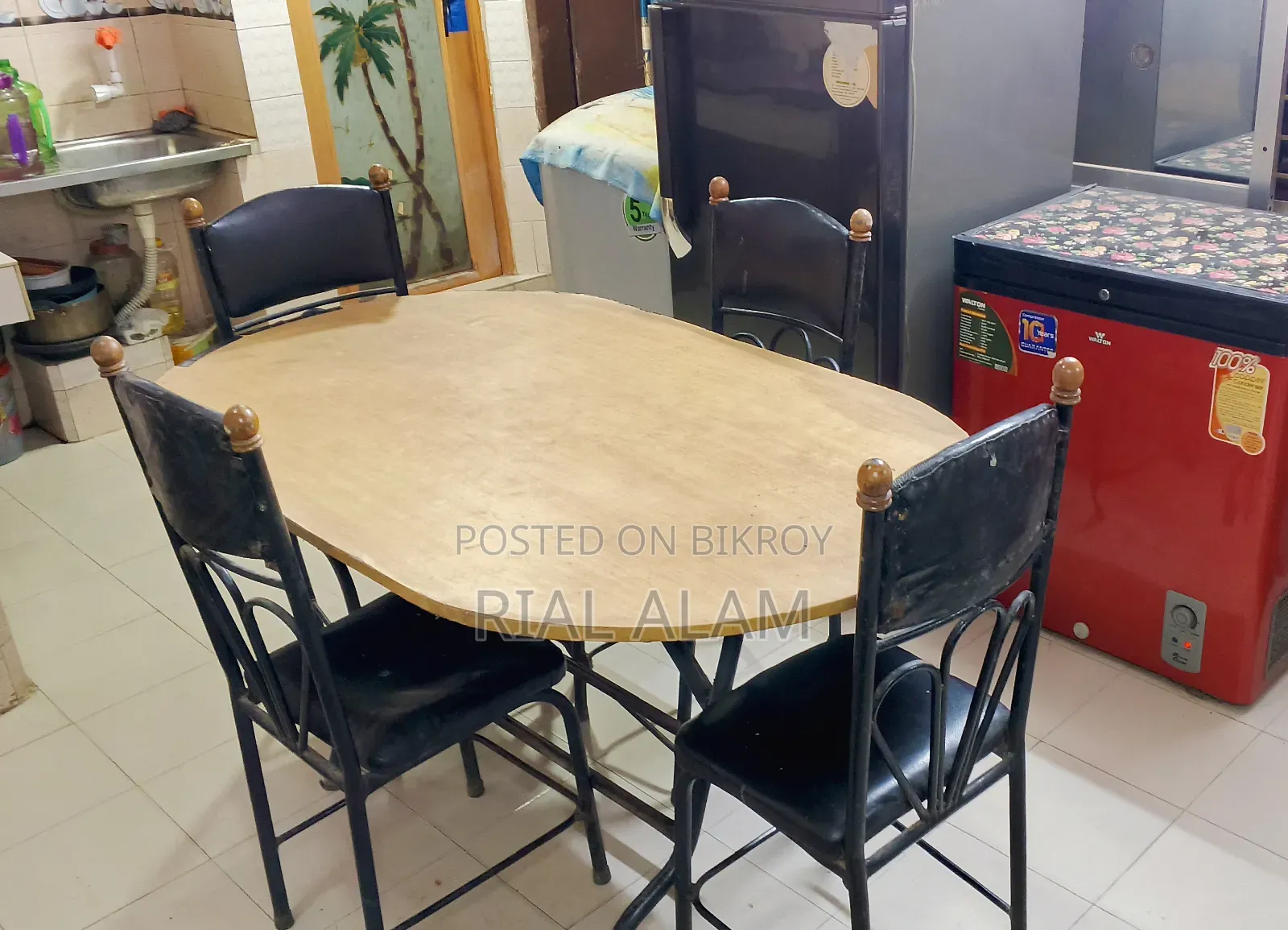 Folding dining table, with four chairs, I take full responsibility for this product.