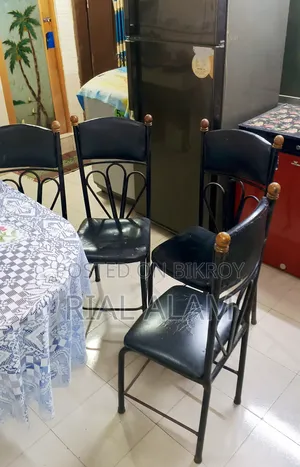 Folding dining table, with four chairs, I take full responsibility for this product.
