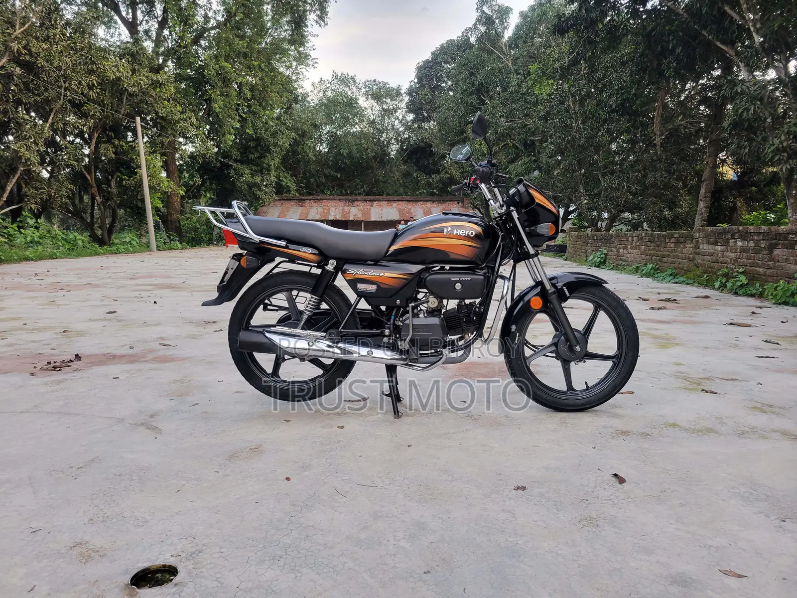 হিরো স্প্লেন্ডার প্লাস ২০২৪ ব্ল্যাক
