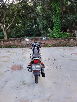 হিরো স্প্লেন্ডার প্লাস ২০২৪ ব্ল্যাক