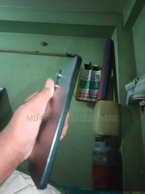 Vivo Y04 64 GB Black