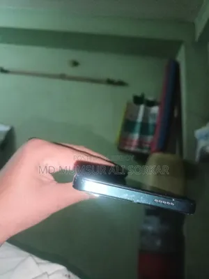 Vivo Y04 64 GB Black