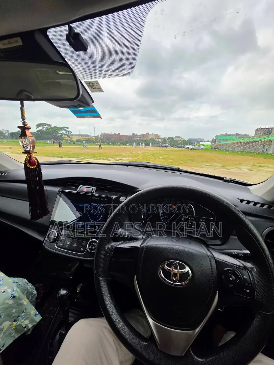 Toyota Axio 1.5 Hybrid 2WD 2015 Silver