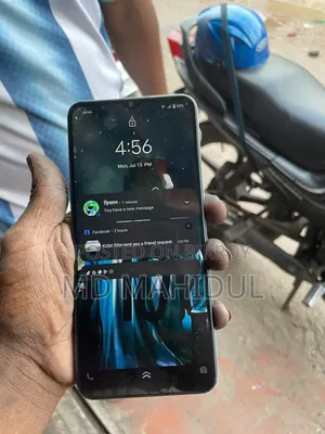 Vivo Y15s 32 GB