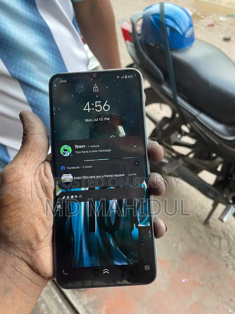Vivo Y15s 32 GB