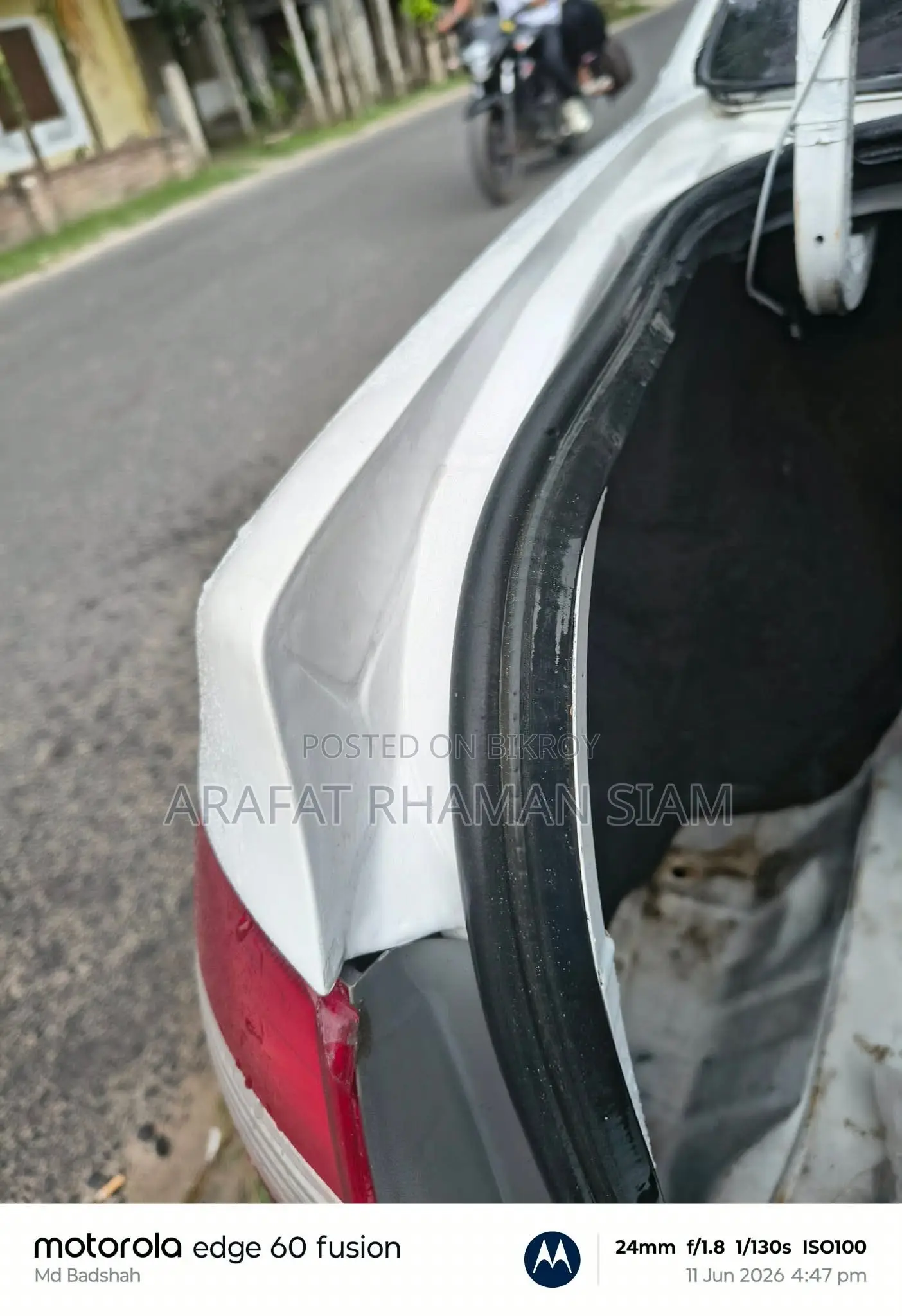 Toyota Corolla 2000 White