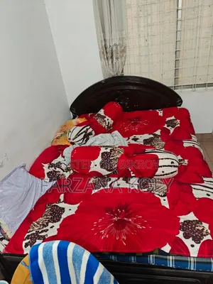 সেগুন কাঠের খাট বিক্রি হবে। (৫'x৭')