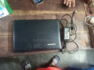 ল্যাপটপ লেনোভো ৪জিবি ইন্টেল কোর আই৩ এইচডিডি ২৫৬জিবি
