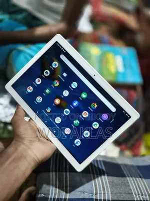 Lenovo Tab M10 32 GB White