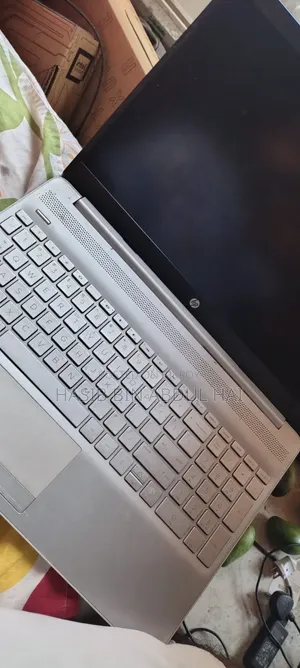 Laptop HP 15s 4GB Intel Core i3 SSD 128GB