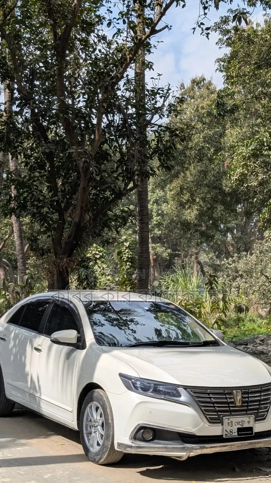 Toyota Premio 2018 White