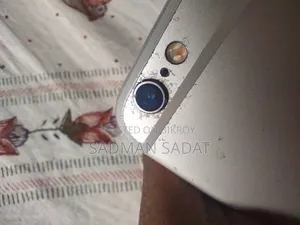 Apple iPhone 6s ৬৪ জিবি সিলভার