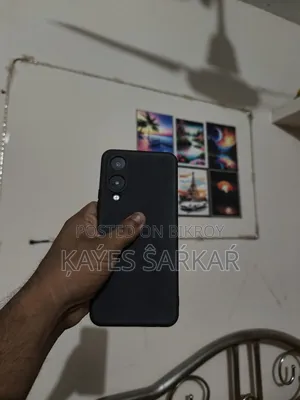 Vivo Y17s 128 GB Black