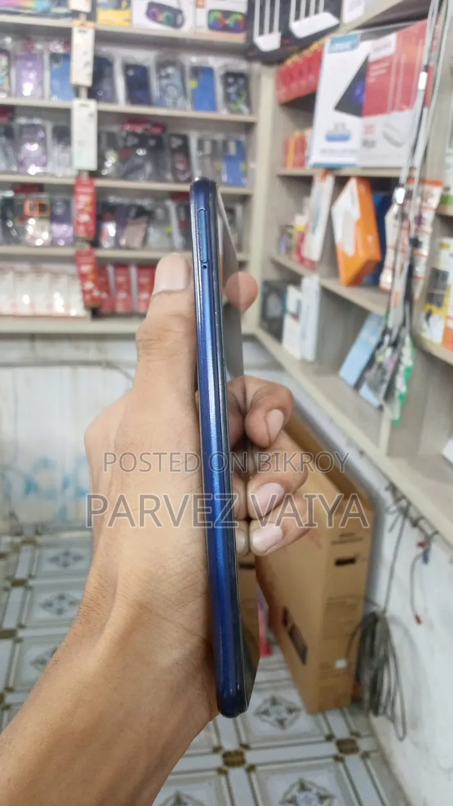 Vivo Y12 32 GB Black